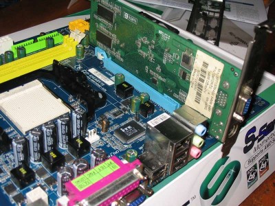 agpinpcie 001.jpg