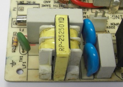 filtr w zasilaczu ATX.JPG