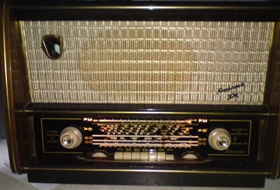 Radio2.JPG